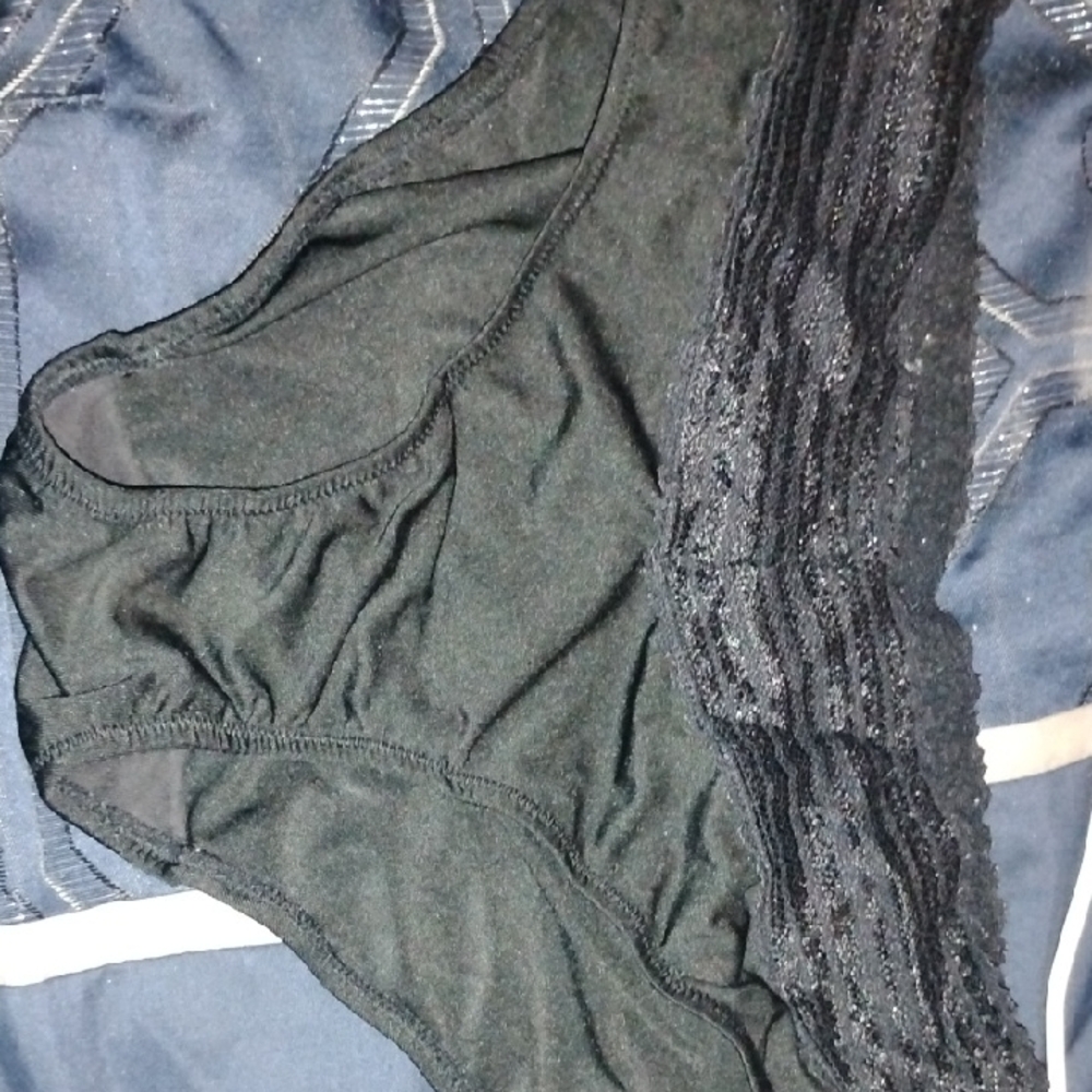 Warner's Black Lace Trim Panties